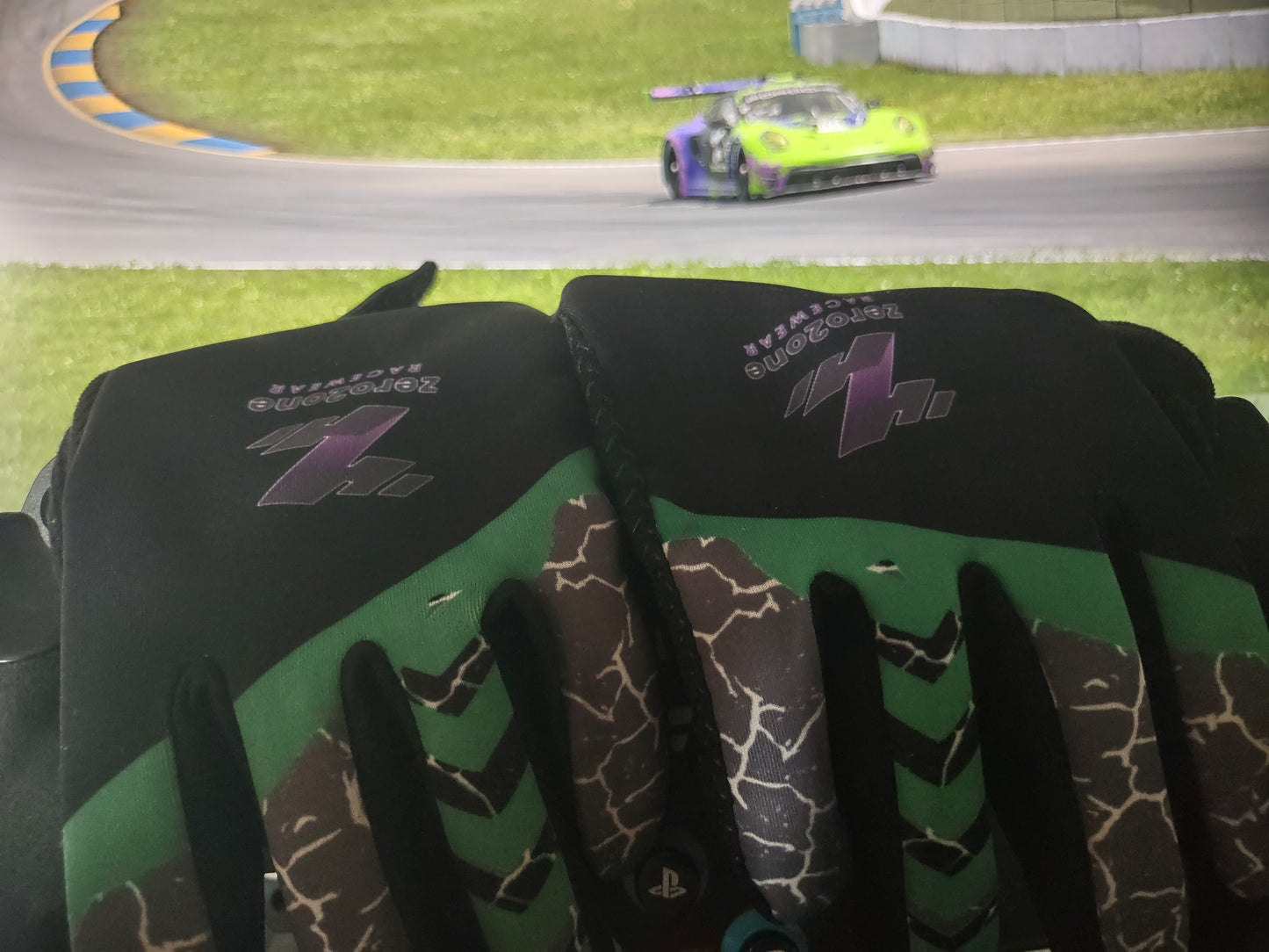 zero2one Sector Gloves | Green | Large | Worldwide shipping!